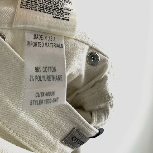 Citizens of Humanity Emerson Distressed Natural Slim Boyfriend Jeans - Picture 9 of 9